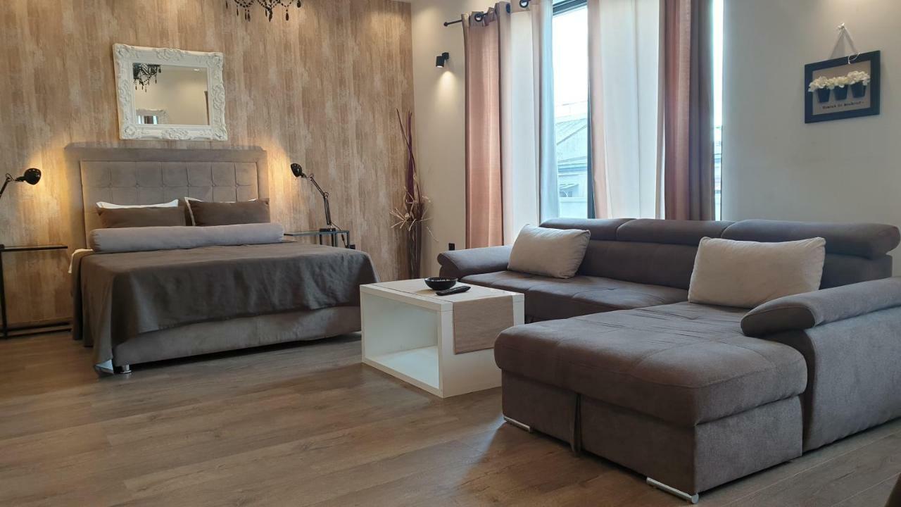 Central Business Apartments Exclusive Belgrado Exterior foto